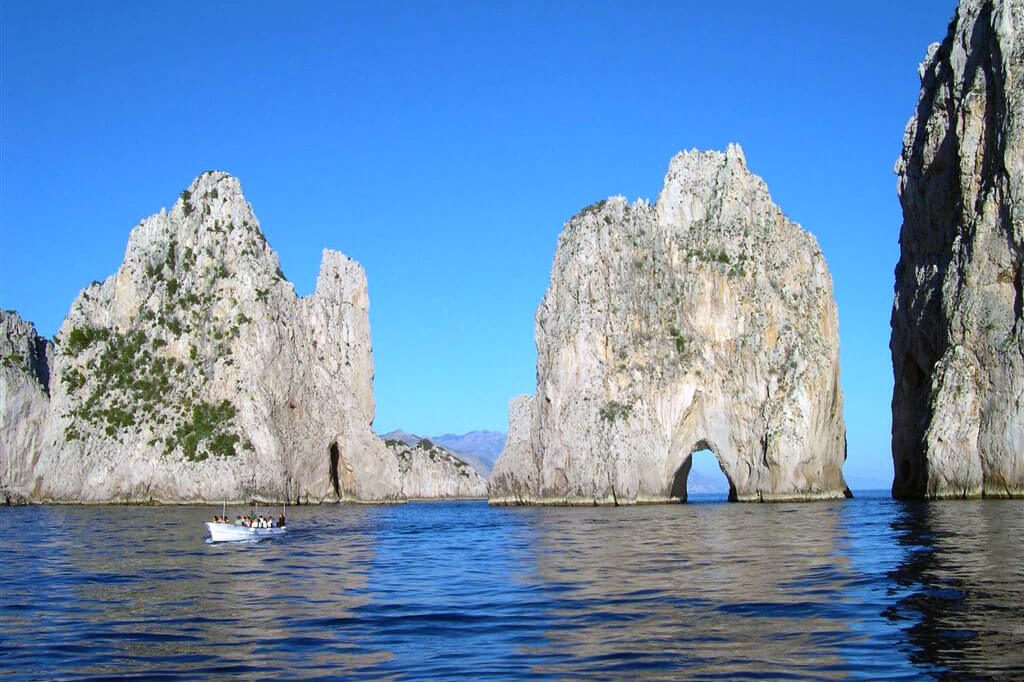 Capri - Welcome Charter - Boat and yacht charter - noleggio di yacht e barche